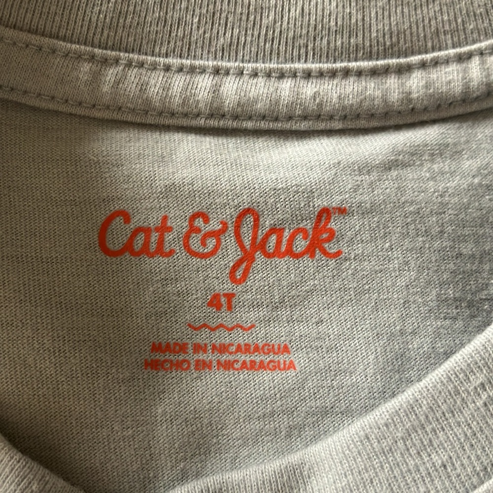 Cat & Jack NWT Yoga Poses Tee Shirt Size 4T - Picture 3 of 5